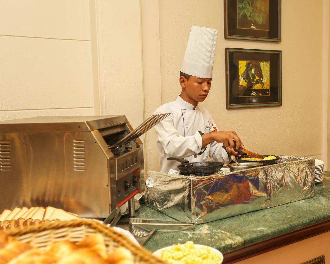 Grand Hotel Katmandu Zewnętrze zdjęcie