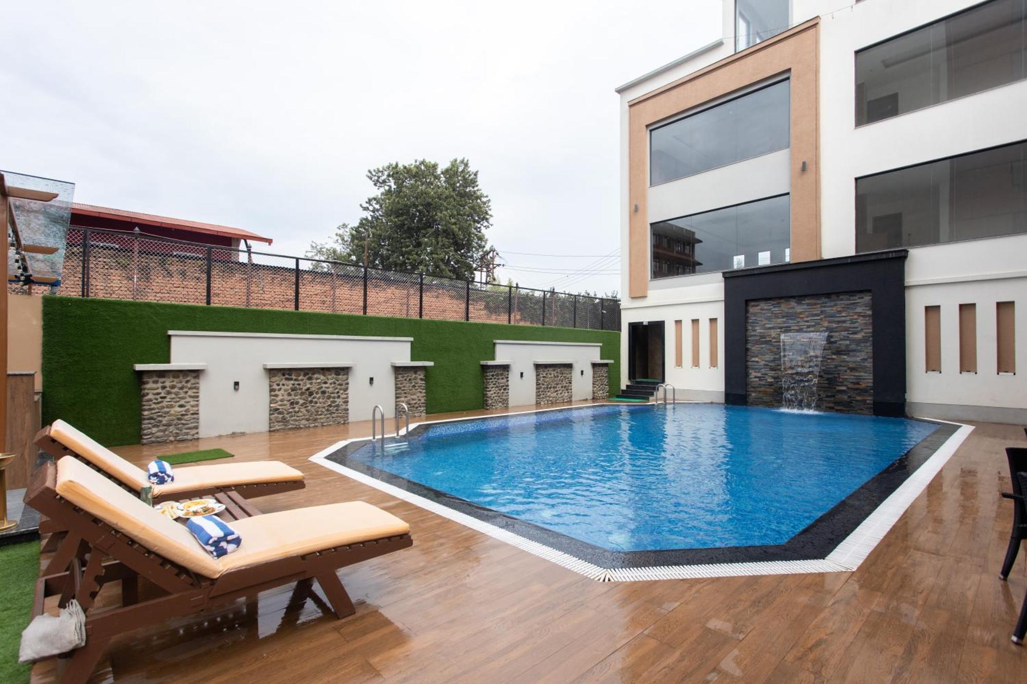 Grand Hotel Katmandu Zewnętrze zdjęcie