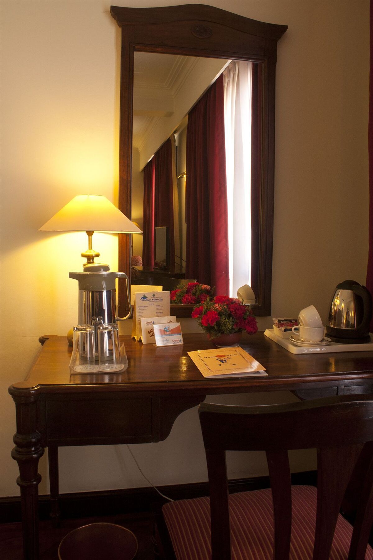 Grand Hotel Katmandu Zewnętrze zdjęcie